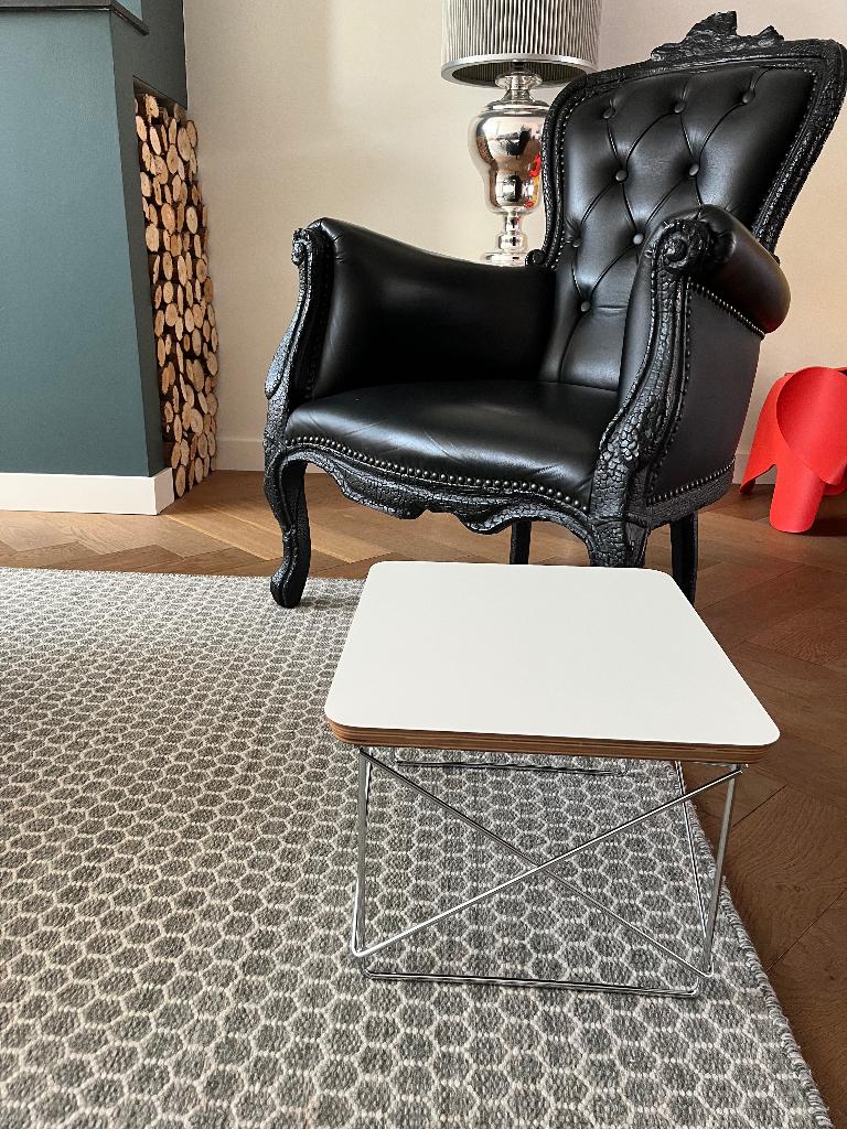 Vitra LTR tafel met chroom onderstel, Ophalen of Verzenden, Zo goed als nieuw, 25 tot 50 cm, Rechthoekig