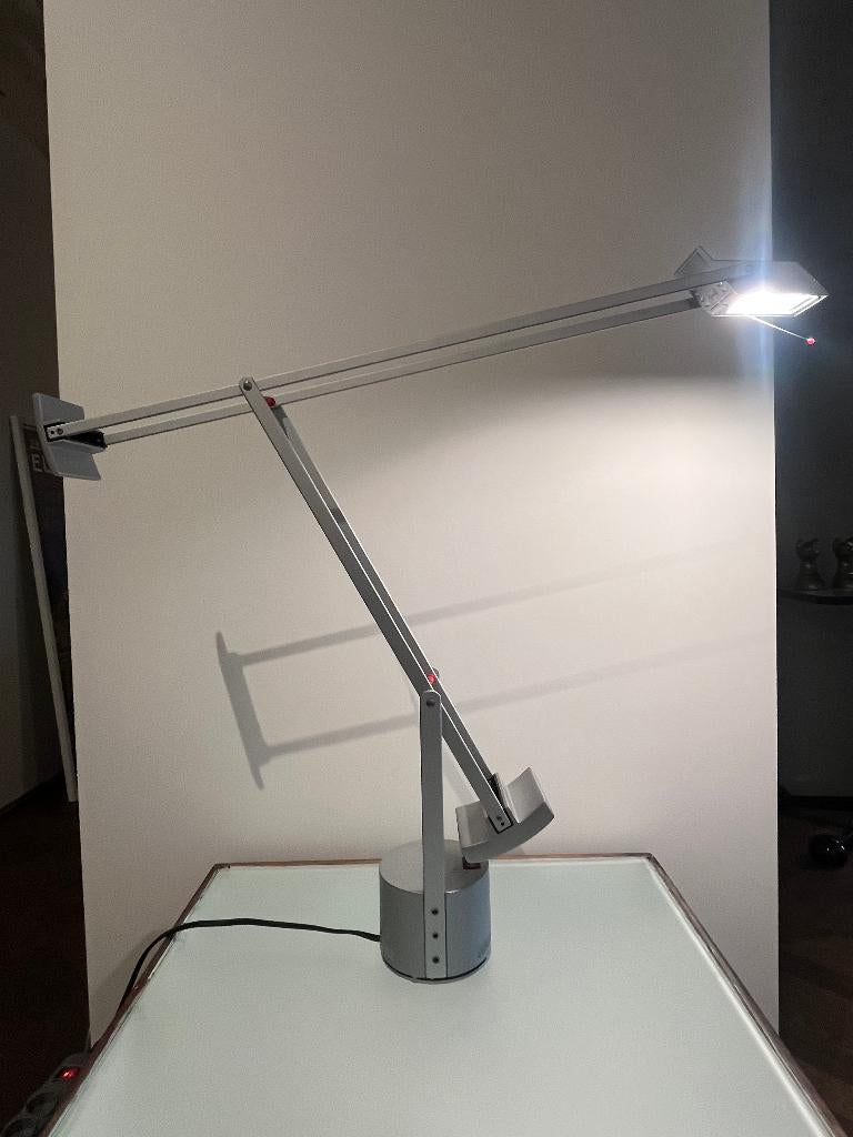 artemide Tizio 35 bureaulamp, Ophalen, Onbekend, Zo goed als nieuw, Onbekend