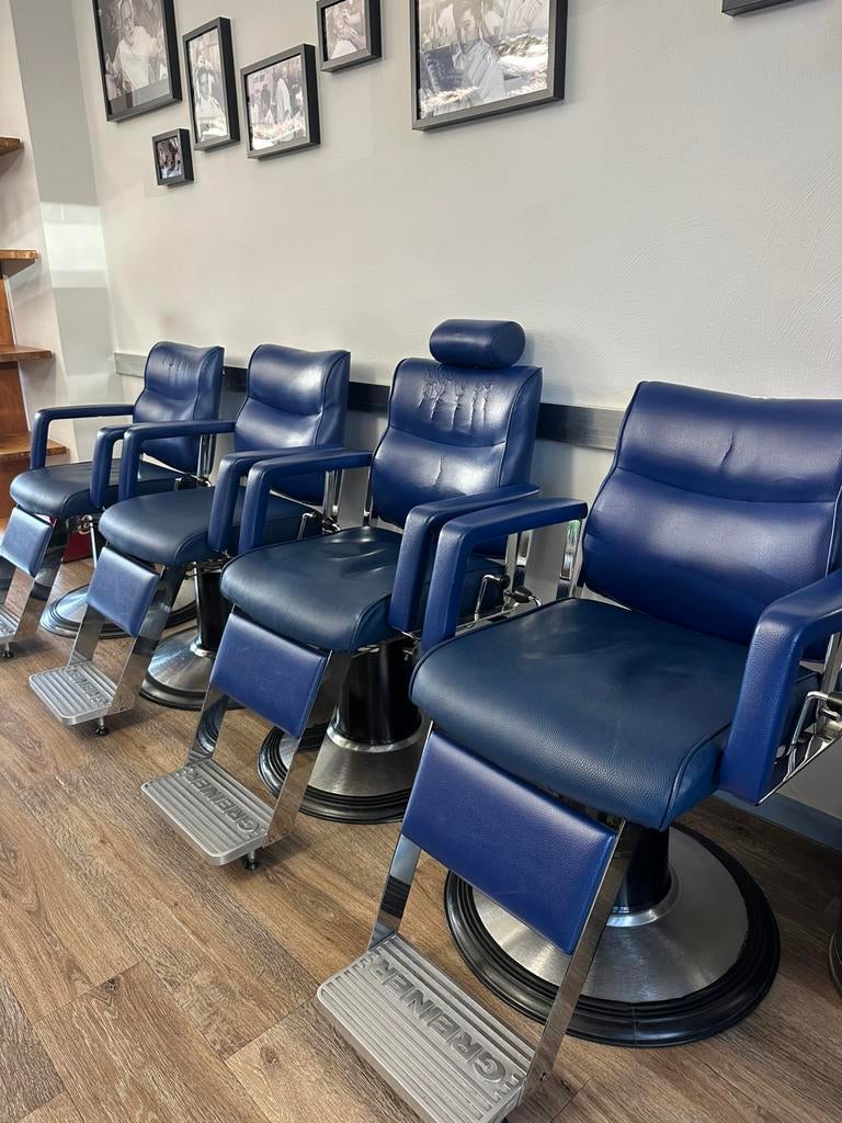 Drie blauwe kapper-stoelen, Diensten en Vakmensen