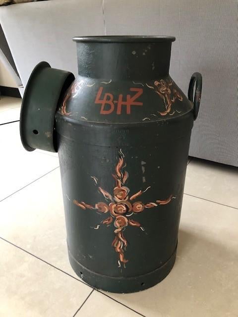 Friese Melkbus, Ophalen