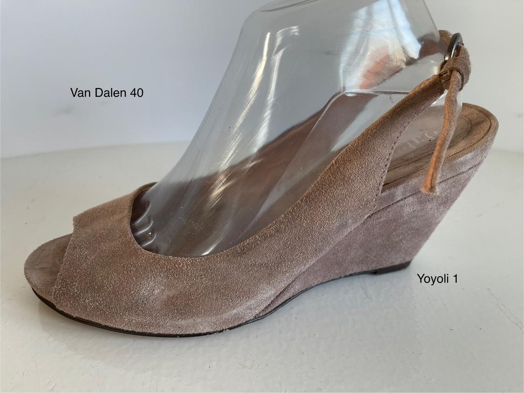 1) Van Dalen 40 suede leren Wedge peeptoe slingback., Zo goed als nieuw, Roze, Sandalen of Muiltjes, Ophalen of Verzenden