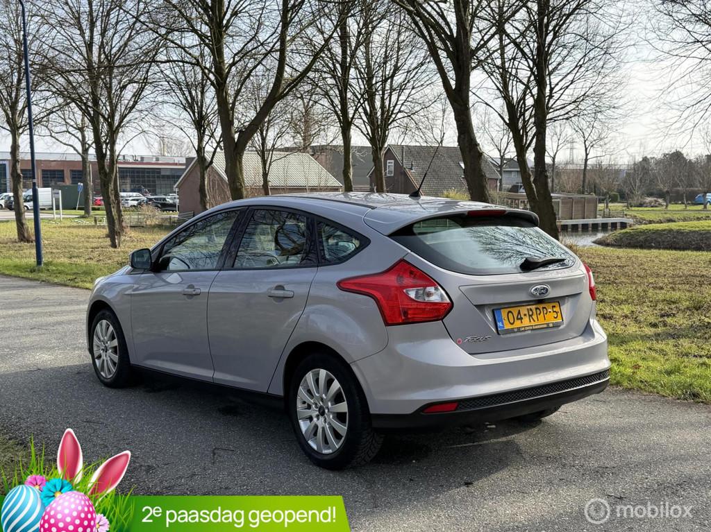 Ford Focus 1.6 TI-VCT Trend*APK 9/26*NAVI*AIRCO*5 DRS, Stof, Gebruikt, 4 cilinders, 635 kg