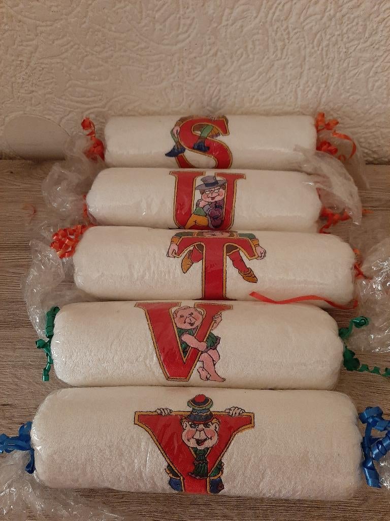 laven efteling badhanddoeken met lavenletter, Ophalen of Verzenden, Nieuw, Gebruiksvoorwerp