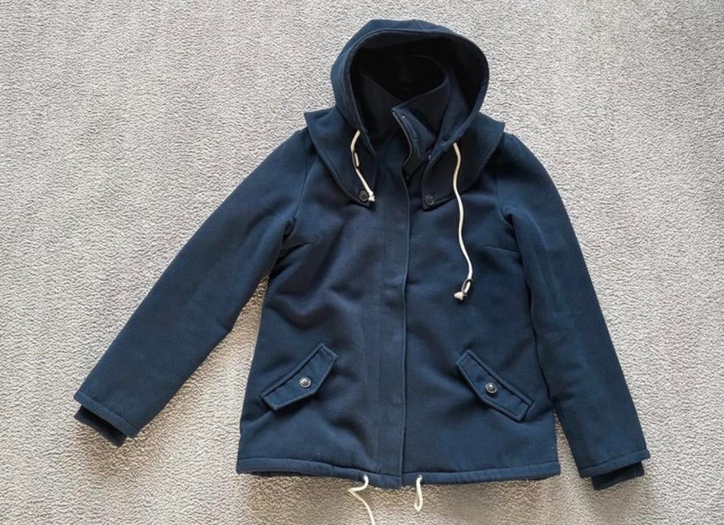 Manteljas marineblauw, Ophalen of Verzenden, Zo goed als nieuw, Maat 46/48 (XL) of groter, Blauw