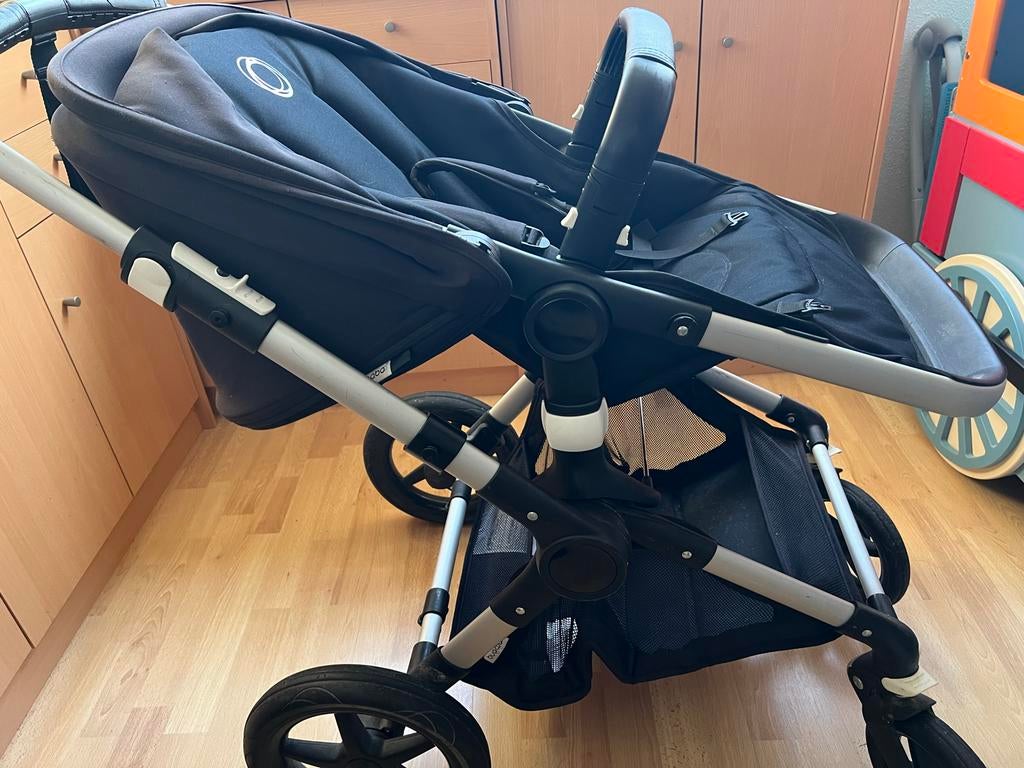 Bugaboo Kinderwagen - Zwart/Grijs, Kinderen en Baby's, Kinderwagens en Combinaties, Kinderwagen, Gebruikt, Bugaboo, Ophalen of Verzenden