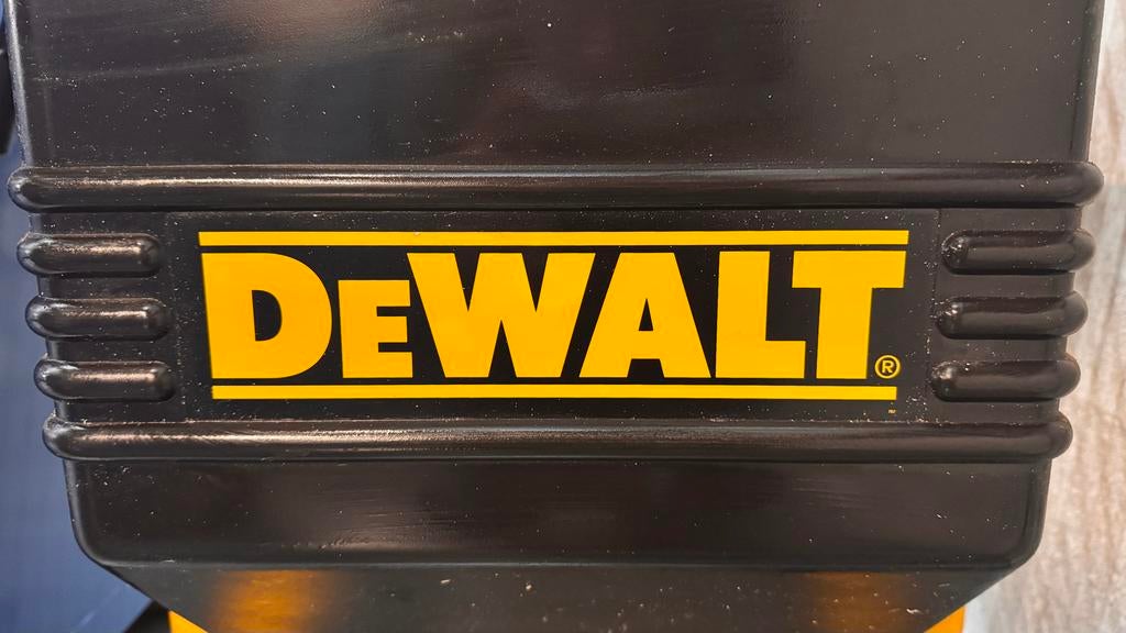 Dewalt Zaagtafel DE746-XJ, Doe-het-zelf en Verbouw, Gereedschap | Zaagmachines, Gebruikt, Overige typen, 1200 watt of meer, 70 mm of meer