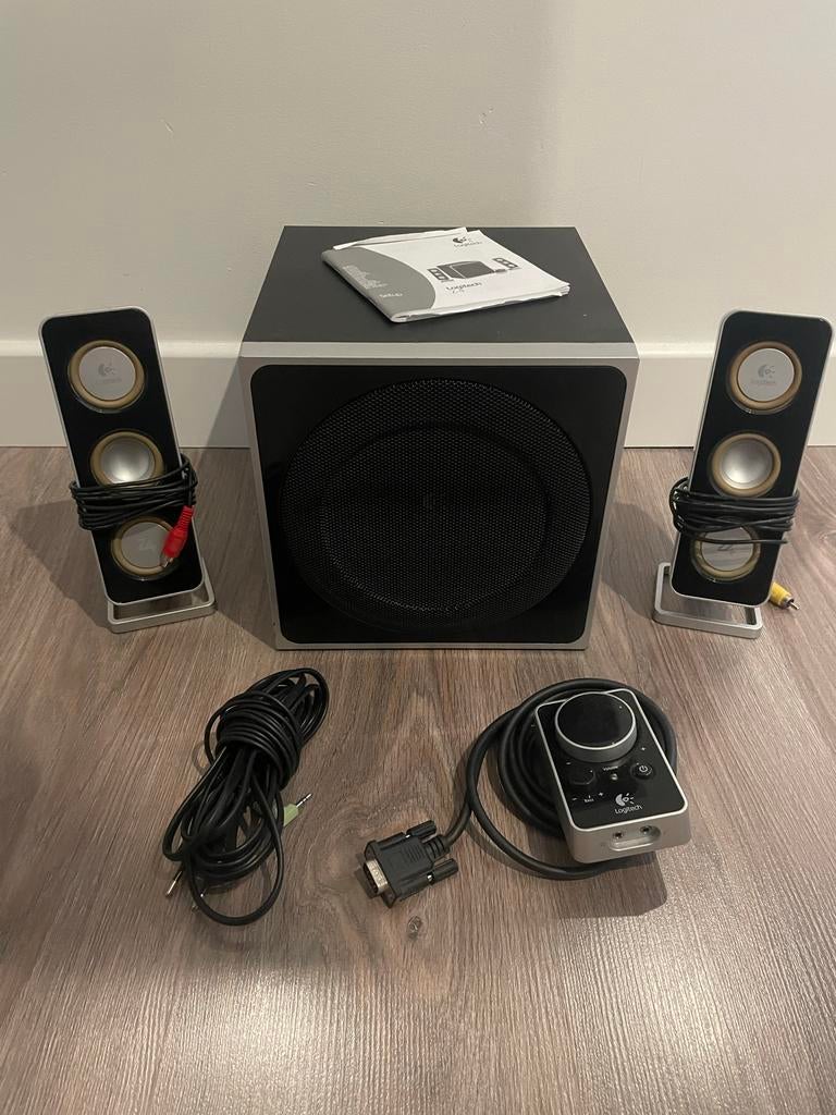 Logitech Z4 2.1 Luidsprekerset met Subwoofer, Computers en Software, Pc speakers, Ophalen, Gebruikt, Audiokanaal 2.1
