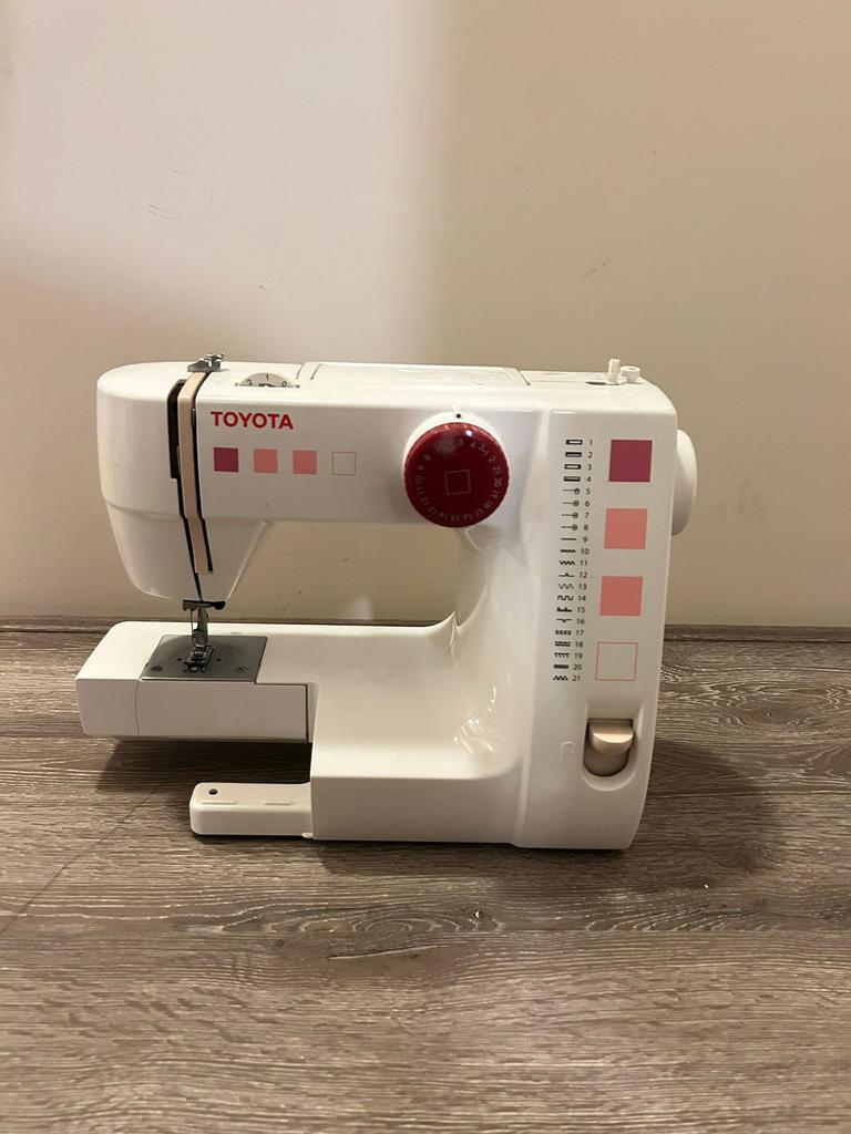 Naaimachine Toyota, Ophalen, Zo goed als nieuw, Naaimachine, Overige merken