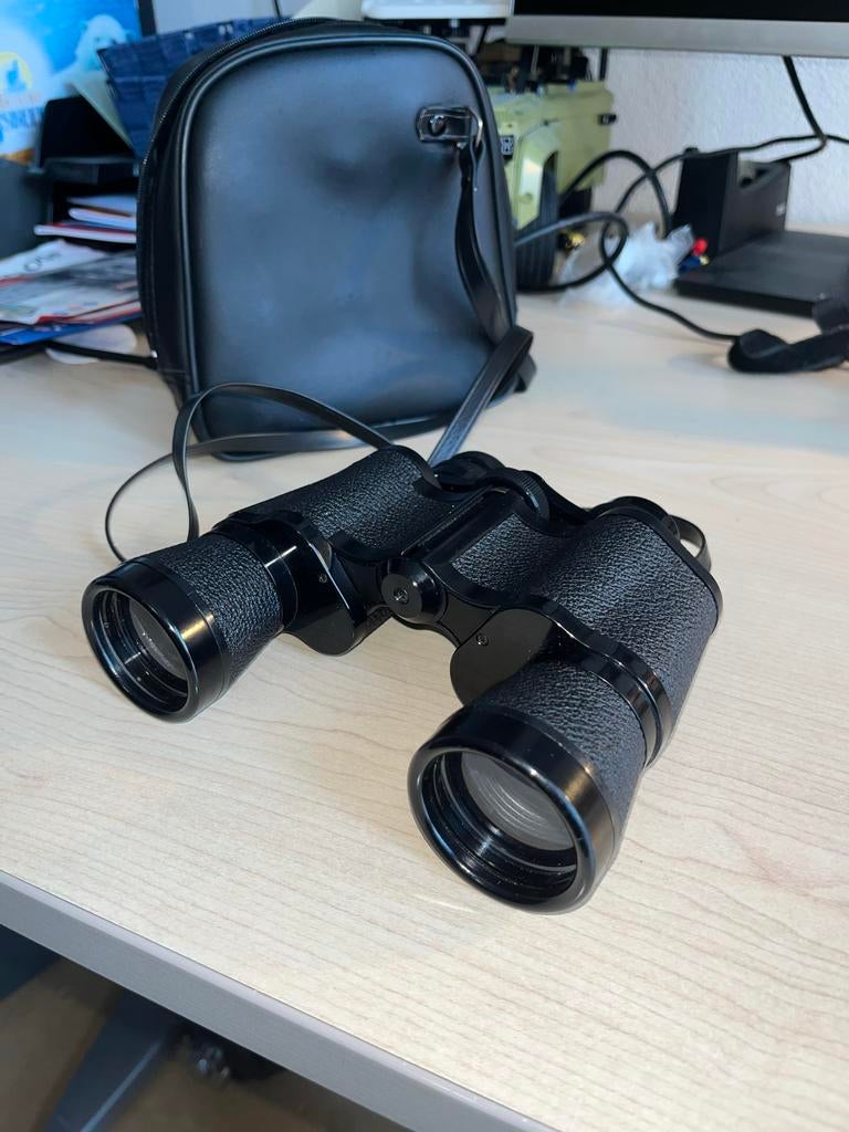 Luxon 8x40 Verrekijker met Coated Optics en Tas, Gebruikt, 8 tot 12x, Met hoes of tas, Porro (met knik)