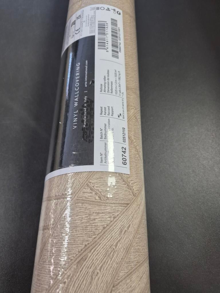 1 rol ARTe behang Lanai 60742 voor 220,00, Huis en Inrichting, Stoffering | Behang, Verzenden, 75 m² of meer