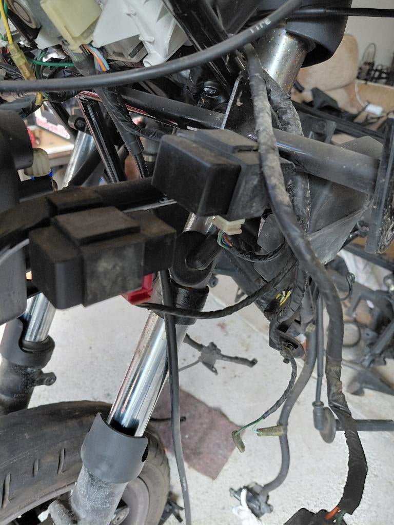 ST1100 motor onderdelen, Doe-het-zelf en Verbouw, Motoren, Ophalen, Gebruikt, Benzinemotor