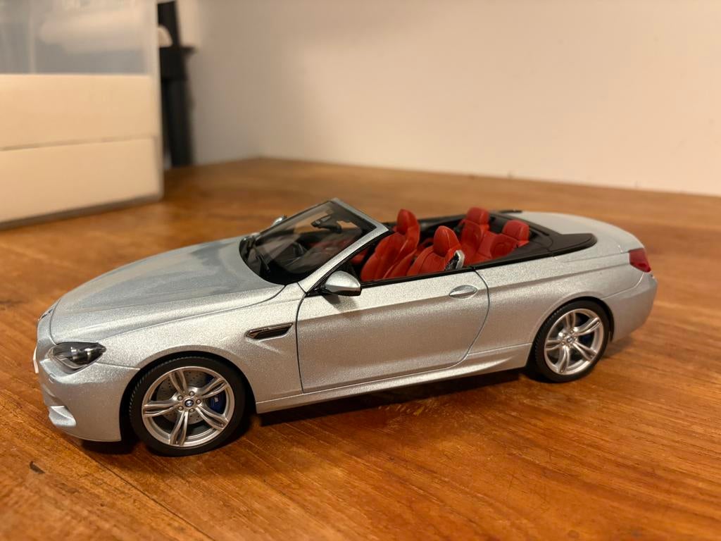 Kyosho, bmw m6 dealer, Hobby en Vrije tijd, Modelauto's | 1:18, Ophalen of Verzenden, Zo goed als nieuw, Auto, Kyosho