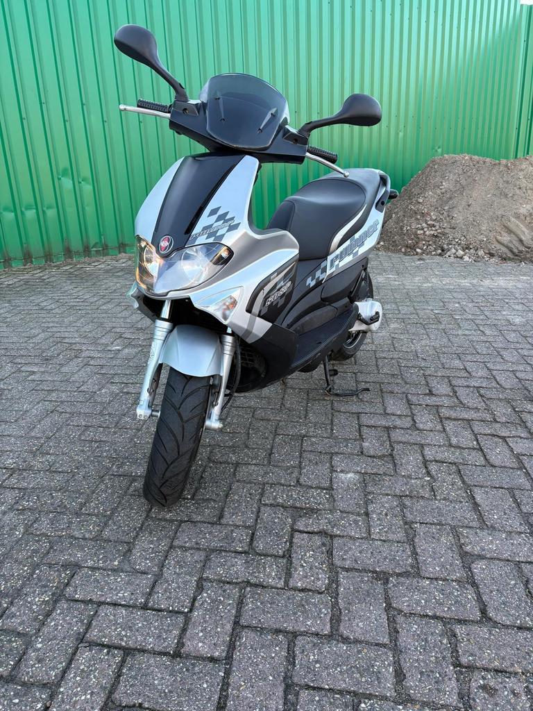 Gilera runner rst 50cc, Ophalen of Verzenden, Zo goed als nieuw