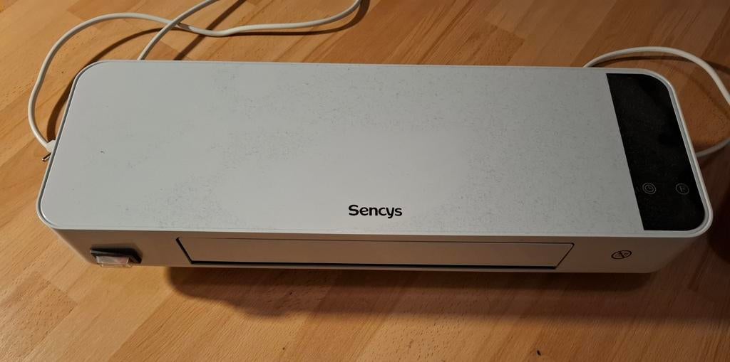 Sencys elektrische kachel, compact en efficiënt, Ophalen, Gebruikt, Minder dan 30 cm, Kachel