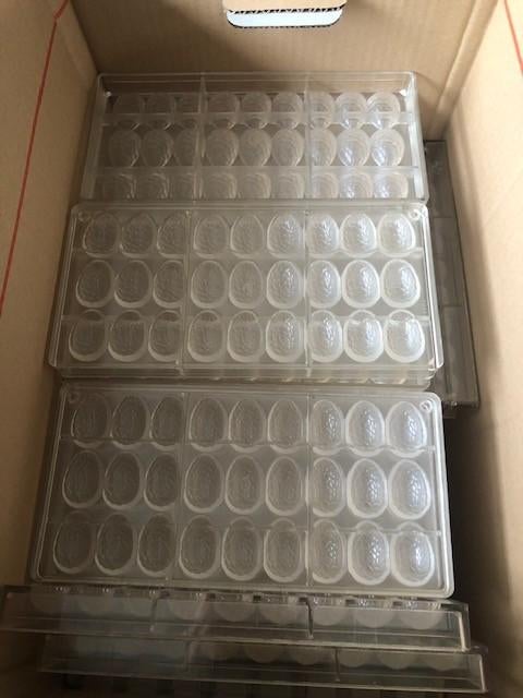 Mallen voor chocolade Paaseieren, Ophalen, Gebruikt