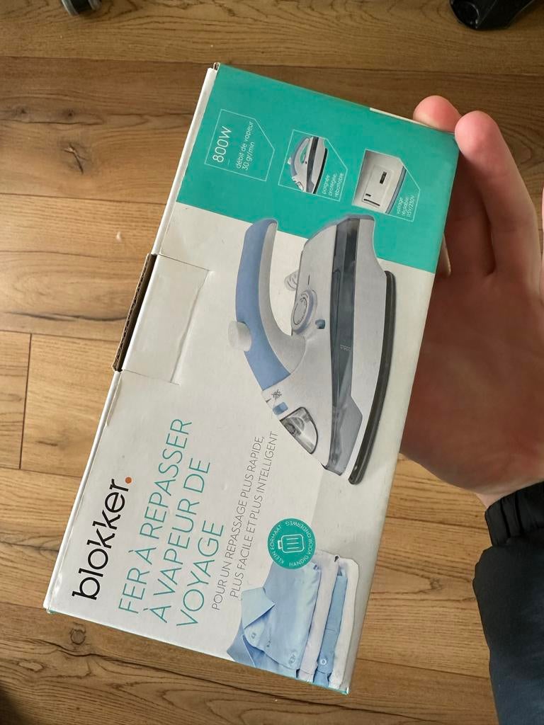 Blokker reisstoomstrijkijzer, Ophalen of Verzenden, Nieuw, Strijkijzer met snoer