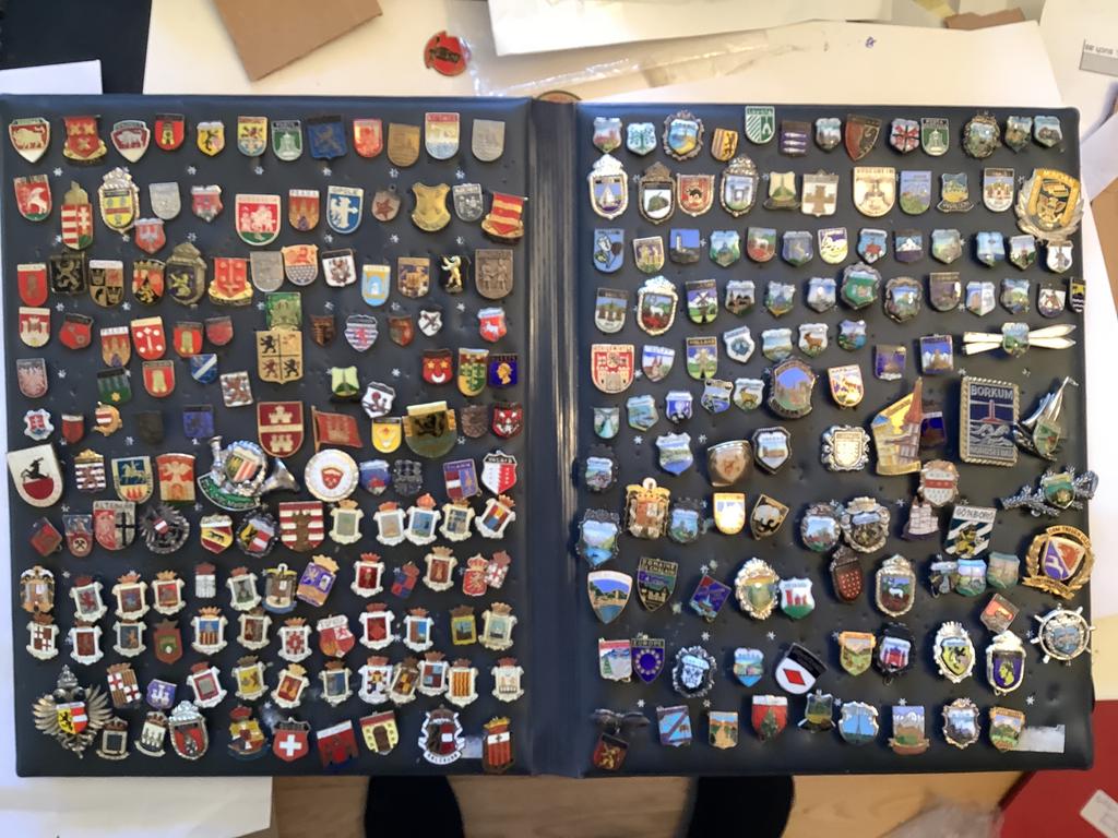 Speldjes gemeentewapens en andere toerismespeldjes 1, Ophalen of Verzenden, Gebruikt, Stad of Land