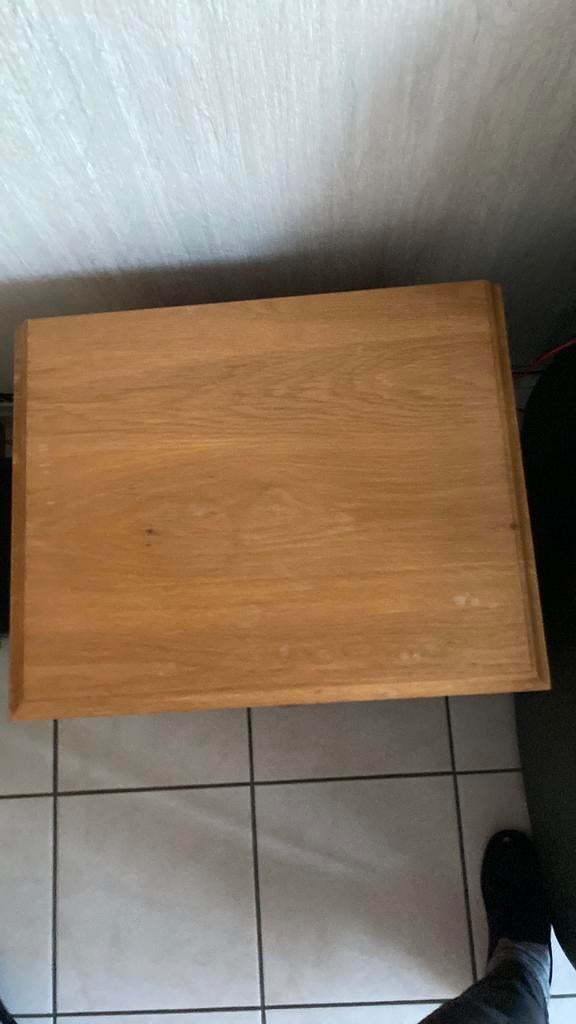 Licht eiken kastje, Ophalen, Gebruikt