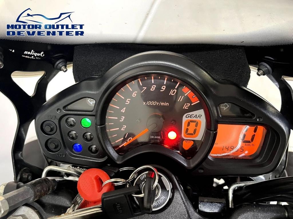 SUZUKI SFV 650 GLADIUA (bj 2013), Motoren, Motoren | Suzuki, SUZUKI, Motorrijbewijs A, Bedrijf, Onbekend