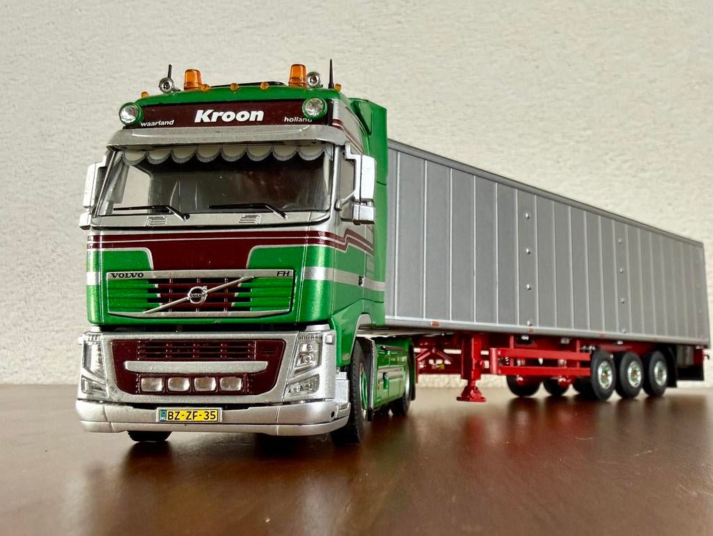 Tekno: Kroon Mesthandel, Waarland - Volvo FH 3 Globetrotter, Ophalen of Verzenden, Zo goed als nieuw, Bus of Vrachtwagen, Tekno