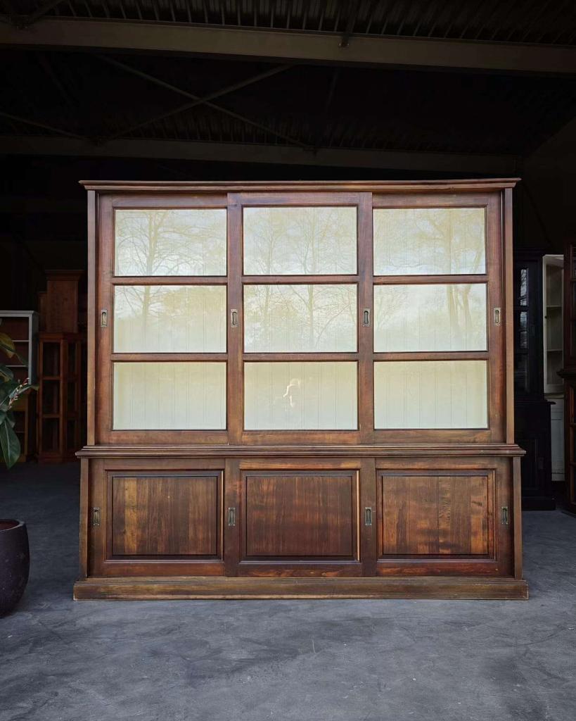 Donkere Buffetkast | Licht vitrinedeel | Winkelkast #4635, Niet ingevuld, 200 cm of meer, Niet ingevuld, Ophalen of Verzenden