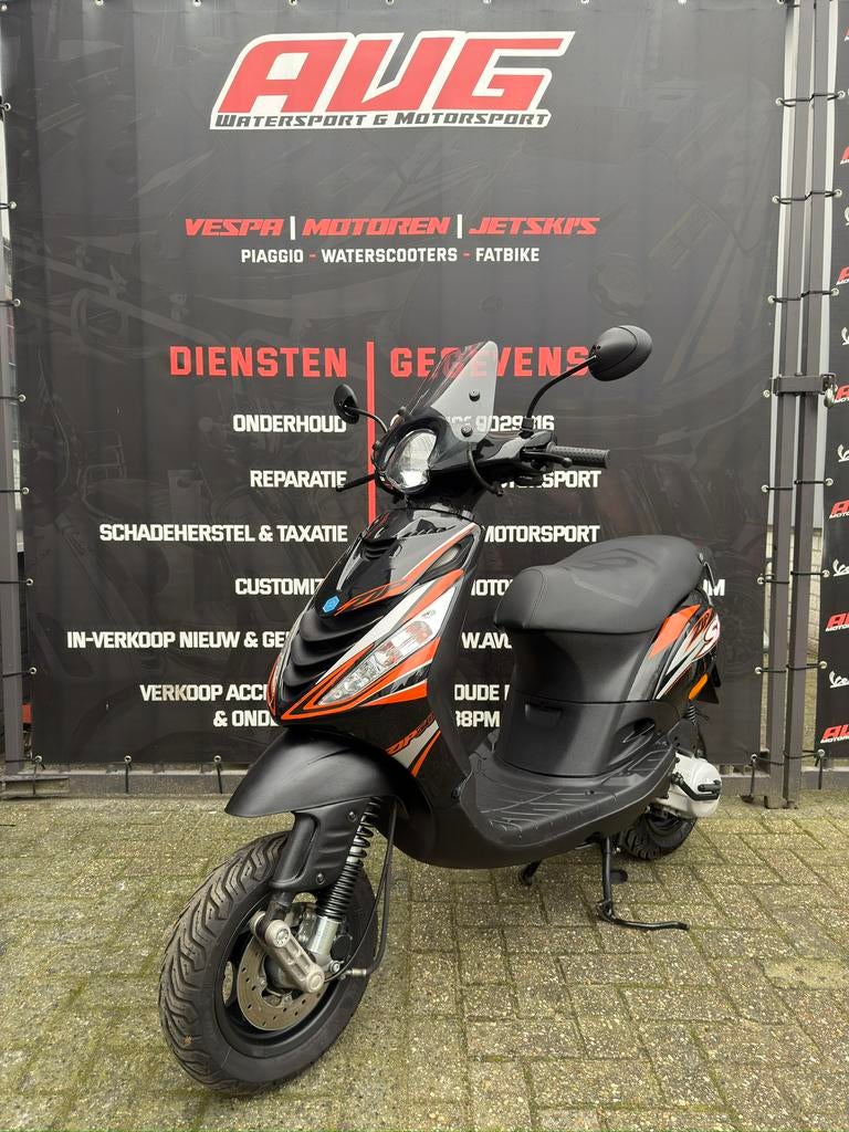 UNIEKE Piaggio Zip SP 50cc H2O 2-takt 2t brom ORIGINEEL NL!, Zip, Ophalen of Verzenden, Zo goed als nieuw, Benzine