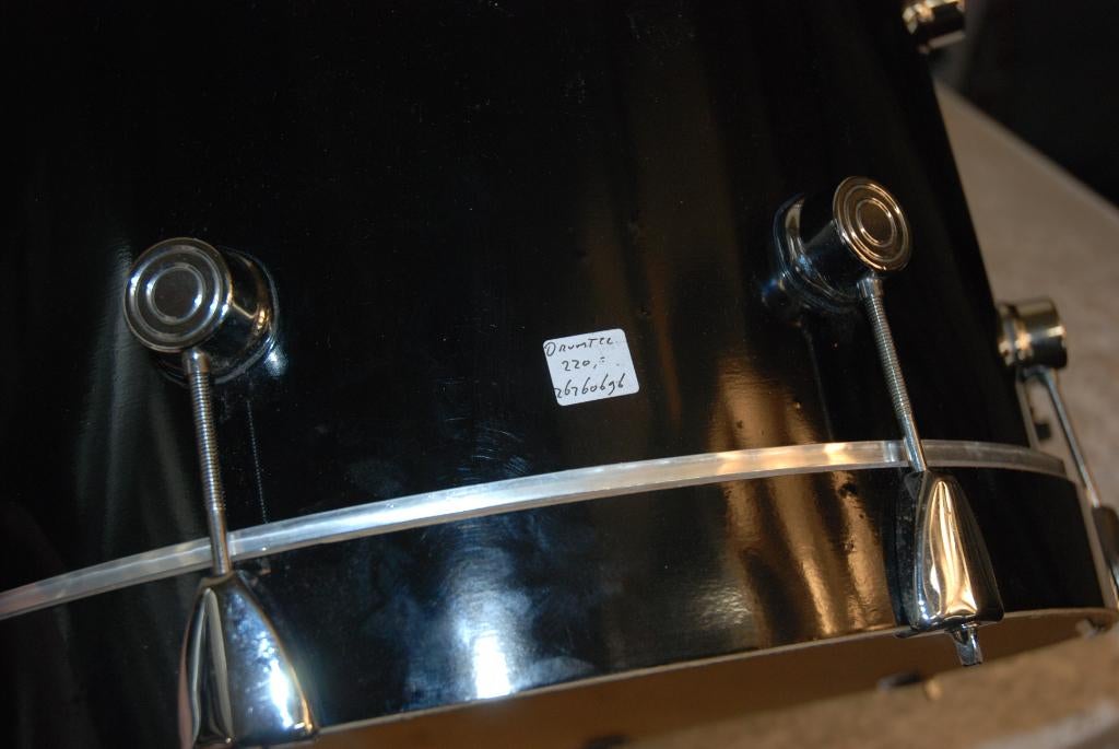 Drumtec Basdrum door drumtec getriggert, trigger dot based, Muziek en Instrumenten, Gebruikt, Drums of Percussie, Ophalen of Verzenden