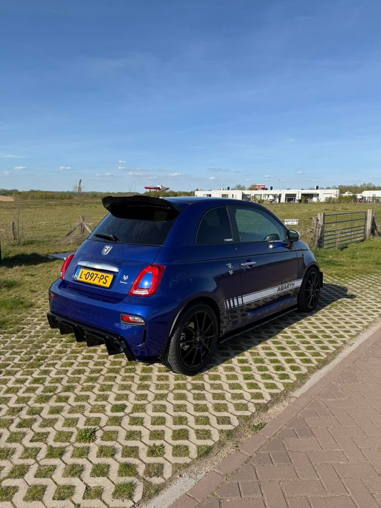 Fiat 500/595 Abarth, Auto's, Abarth, Voorwielaandrijving, 4 cilinders, Blauw, Handgeschakeld