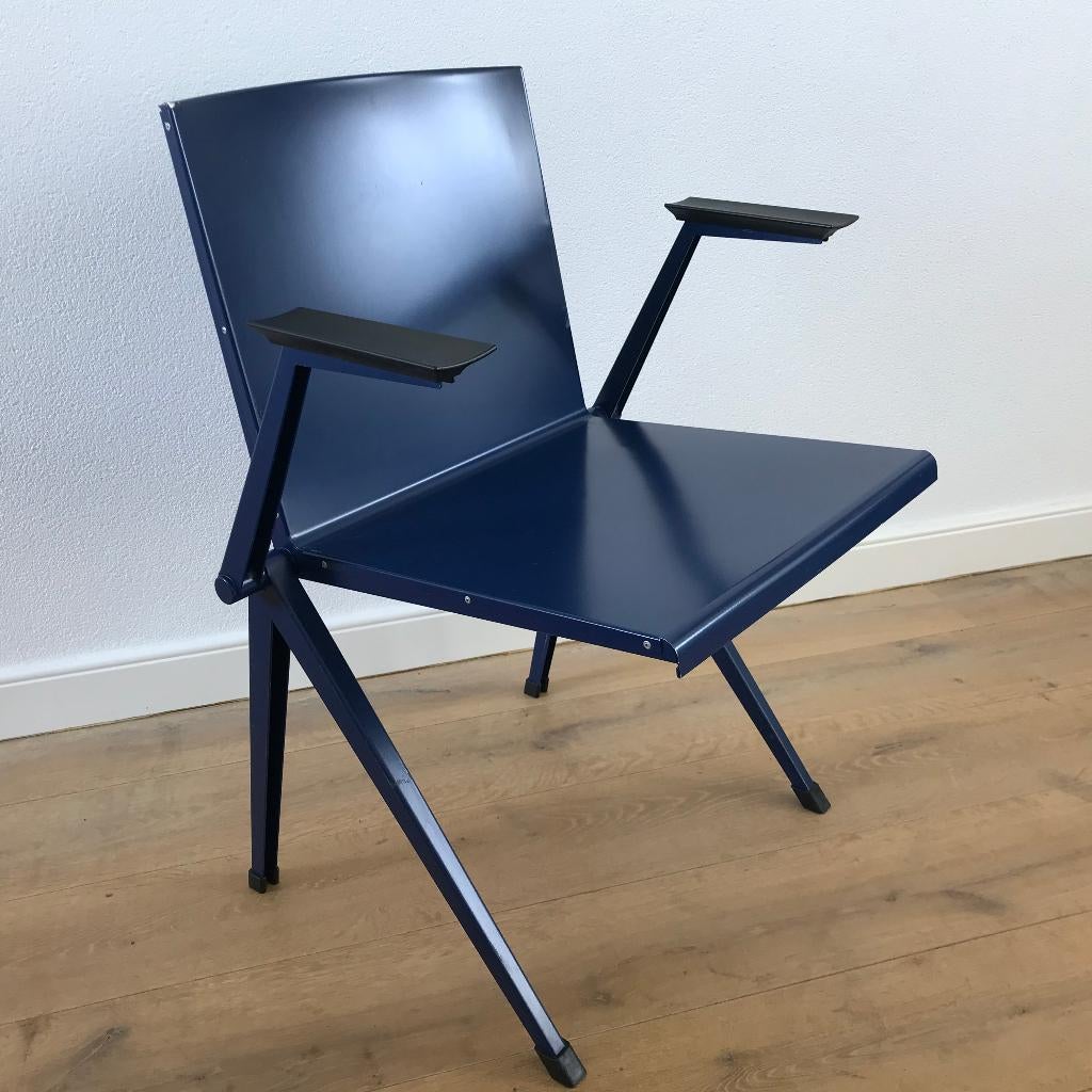 6 Gispen Mondial Gerrit Rietveld stoel chair blauw, Gebruikt, Blauw, Ophalen of Verzenden, Nvt