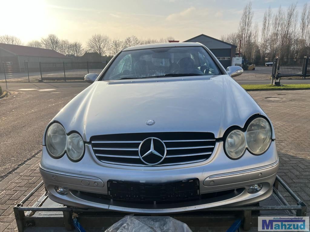 MERCEDES CLK W209 COUPE Zilver 744 clk240 112912 Demontage o, Auto-onderdelen, Gebruikt, Mercedes-Benz AG, Mercedes-Benz, Ophalen of Verzenden
