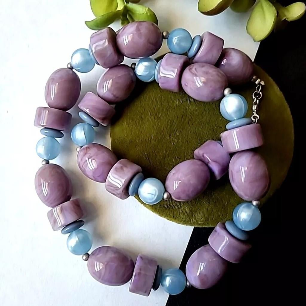 Monet collier in mooie kleuren, Sieraden, Tassen en Uiterlijk, Kettingen, Verzenden, Zo goed als nieuw, Overige kleuren, Overige materialen