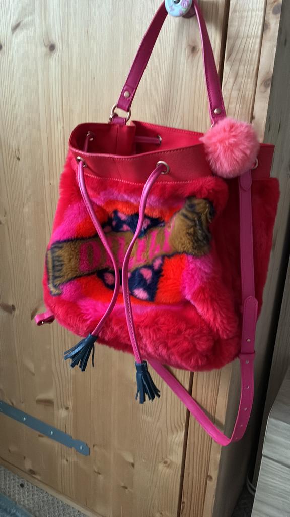 Hele toffe Oilily tas voor de liefhebber, Ophalen of Verzenden, Zo goed als nieuw, Rood, Handtas