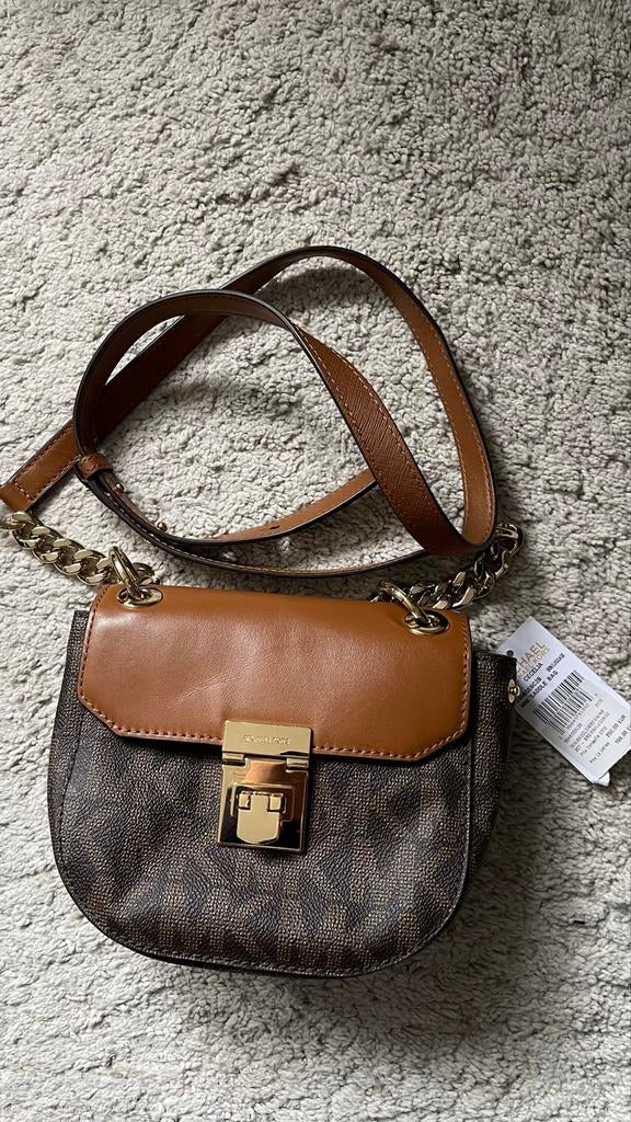 Michael Kors Cecilia Mini Saddle Bag - Nieuw met kaartje, Sieraden, Tassen en Uiterlijk, Tassen | Damestassen, Ophalen of Verzenden