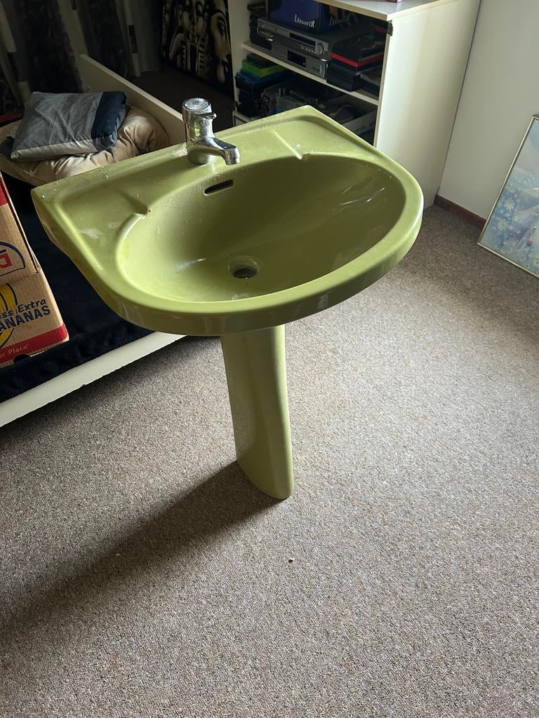 Vintage groenen wastafel, Huis en Inrichting, Badkamer | Badkamermeubels, Ophalen, Gebruikt, 50 tot 100 cm, Minder dan 100 cm