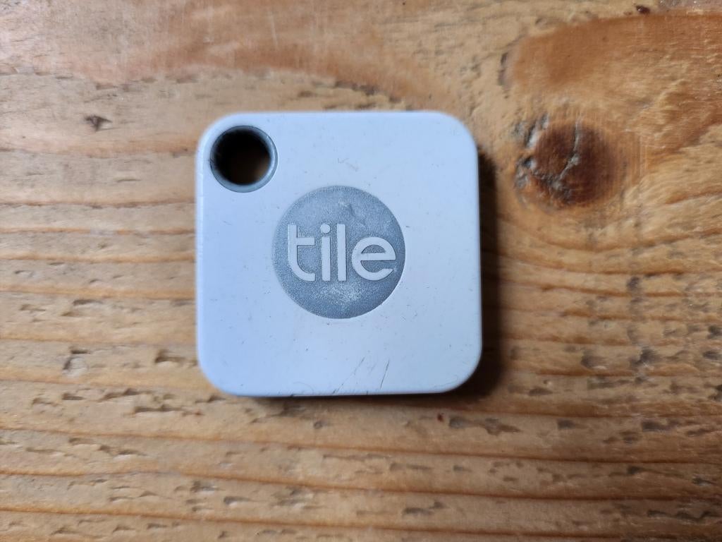 Tile Pro Bluetooth Tracker - Vind je sleutels terug!, Ophalen of Verzenden, Gebruikt