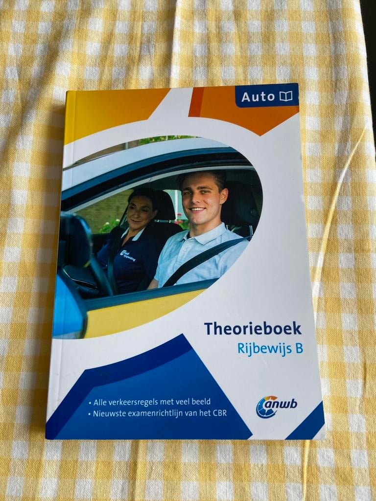 ANWB Theorieboek Rijbewijs B - Auto, Boeken, Ophalen of Verzenden, Zo goed als nieuw, Overige vakken