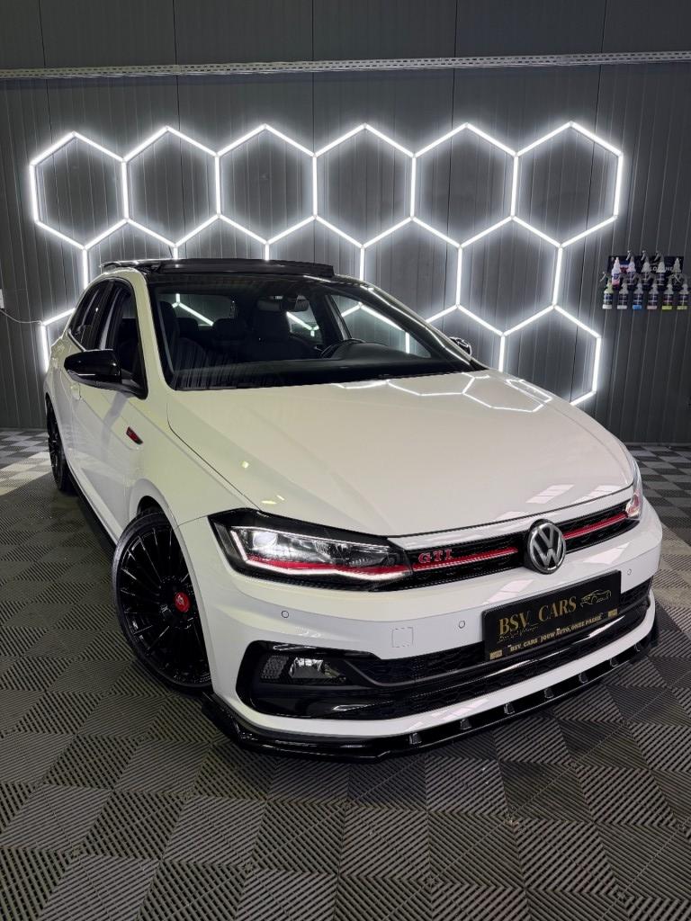 Volkswagen POLO 2.0 GTI Virtual Pano Dsg KW-V1 MB Design Pai, Automaat, Gebruikt, Huisgarantie, 4 cilinders
