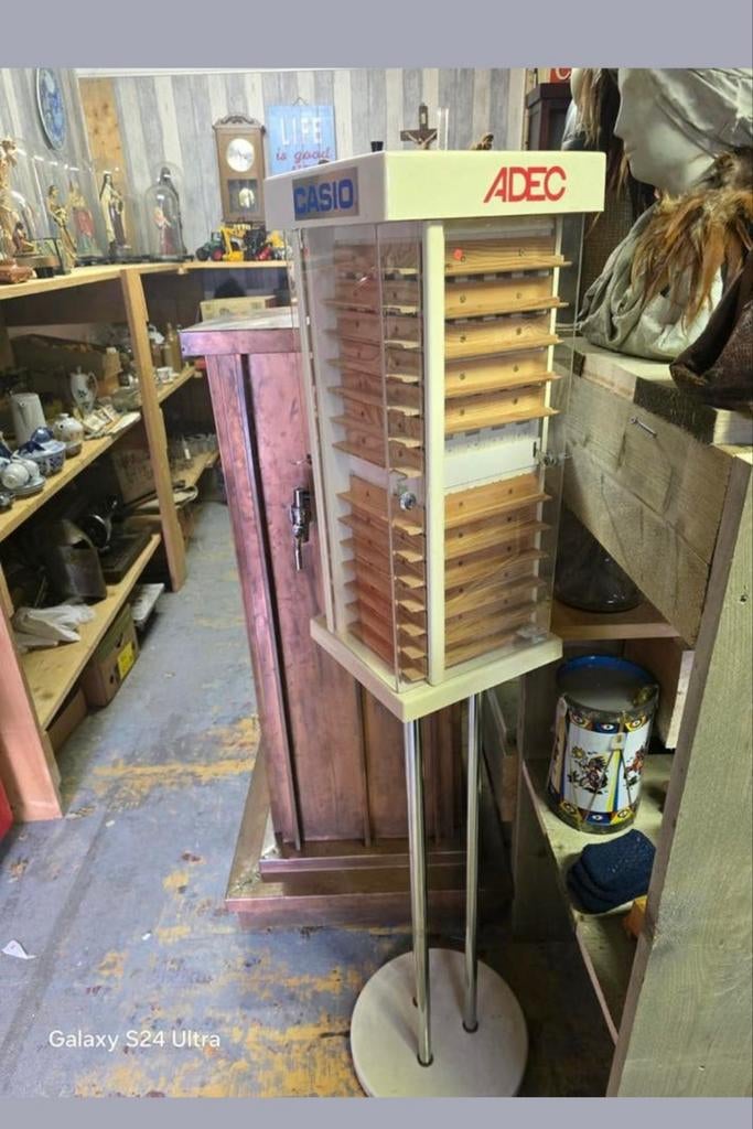 Display Molen, Ophalen