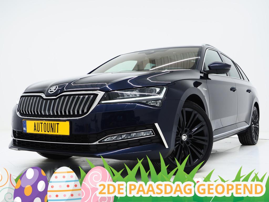 Skoda Superb Combi 1.4 TSI iV Laurin & Klement | Panoramadak, Gebruikt, Zwart, 4 cilinders, Blauw