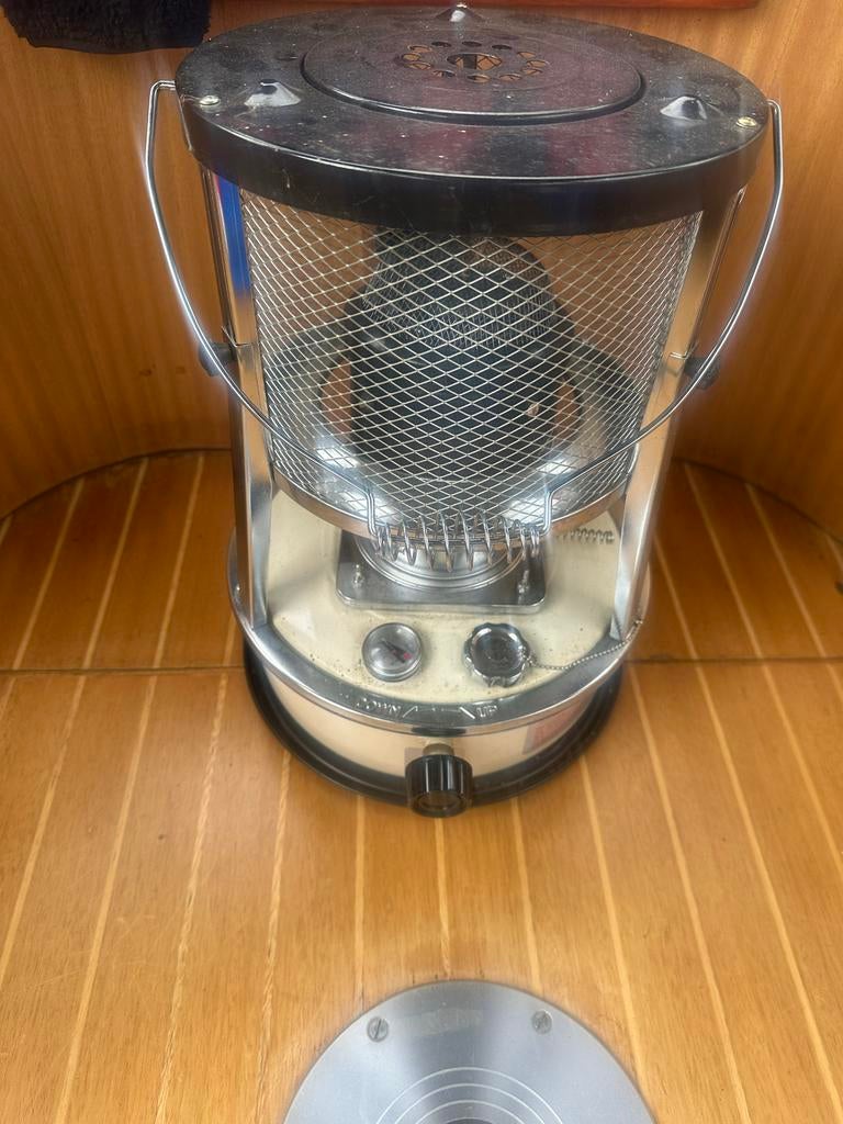 Foetsie petroleumkachel - Gebruikt alleen ophalen., Huis en Inrichting, Kachels, Gebruikt, Overige brandstoffen, Petroleumkachel