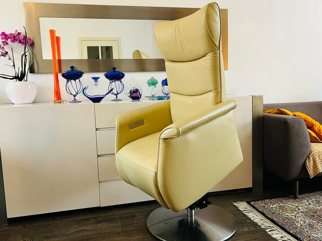 Prominent sta op stoel/sta op fauteuil op accu/op sta, Ophalen of Verzenden, Zo goed als nieuw, Leer, Op sta stoel/op sta fauteuil/sta op stoel/sta op fauteuil/opsta