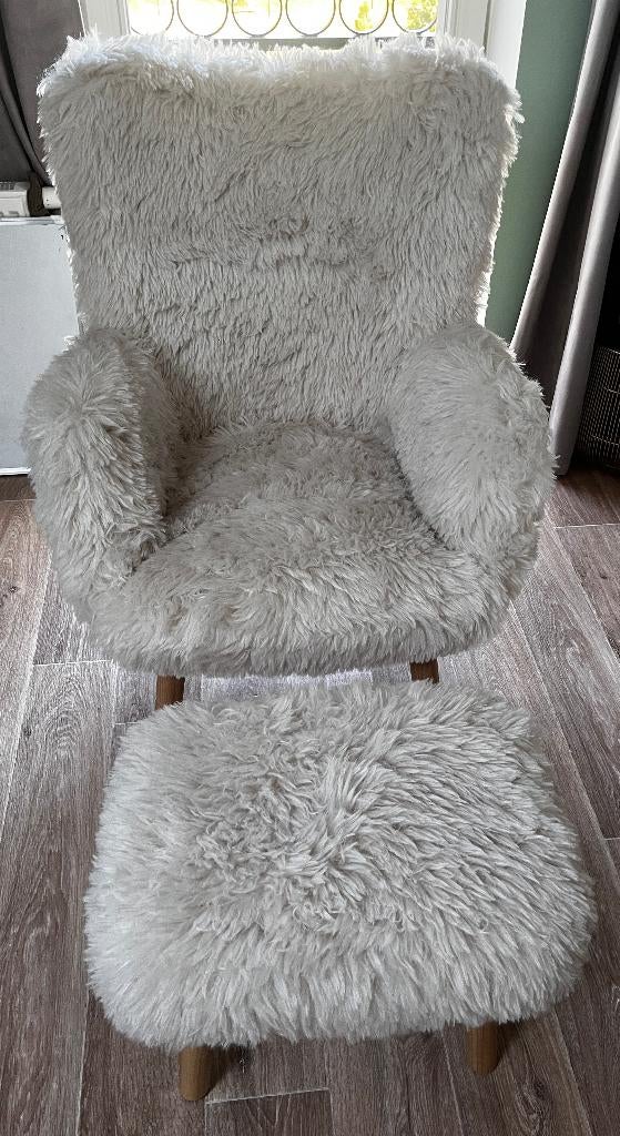 ZGAN - fauteuil + voetenbankje, Ophalen, 75 tot 100 cm, Zo goed als nieuw, Stof