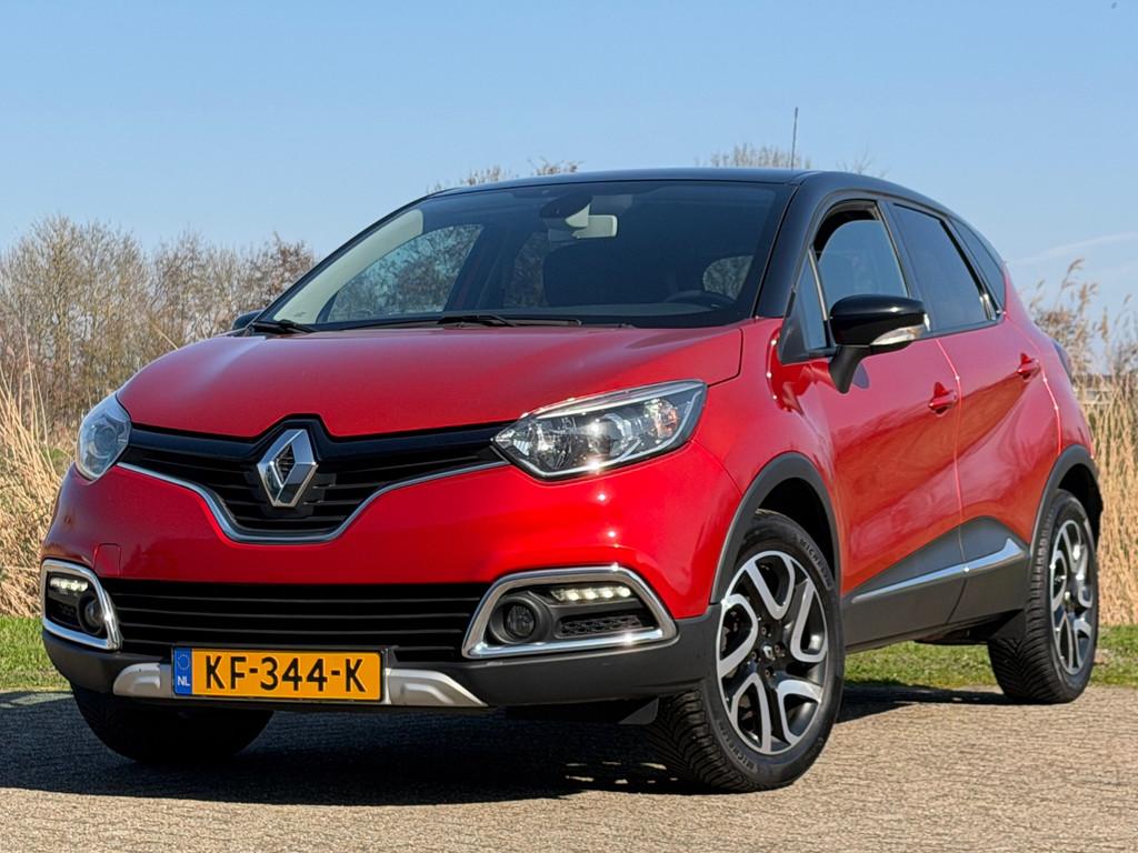 Renault Captur 0.9 TCe Xmod - Rouge Flamme/Noir Etoile - Top, 898 cc, Gebruikt, 49 €/maand, Handgeschakeld