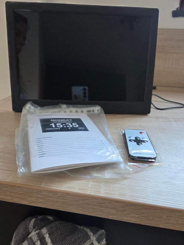 Dementieklok / Ouderenklok - Digitale Kalenderklok, Ophalen