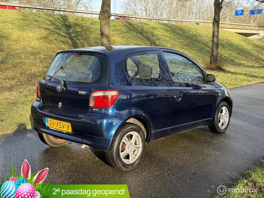 Toyota Yaris 1.3-16V VVT-i Sol*SCHERM*AIRCO*NEW APK 05/27, Voorwielaandrijving, 1299 cc, Gebruikt, 4 cilinders