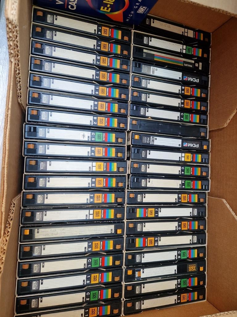 43x VCC 2000 videobanden - Philips/PDM, Ophalen, Zo goed als nieuw