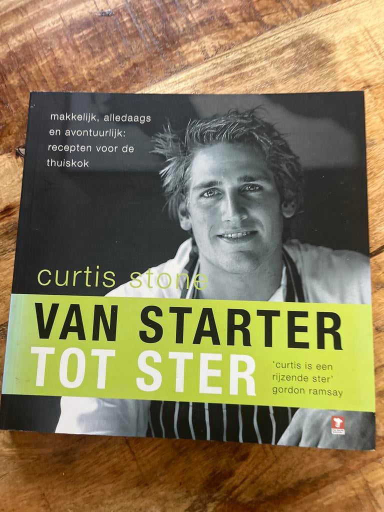 Curtis Stone: Van Starter Tot Ster Kookboek, Boeken, Kookboeken, Voorgerechten en Soepen, Ophalen of Verzenden, Zo goed als nieuw