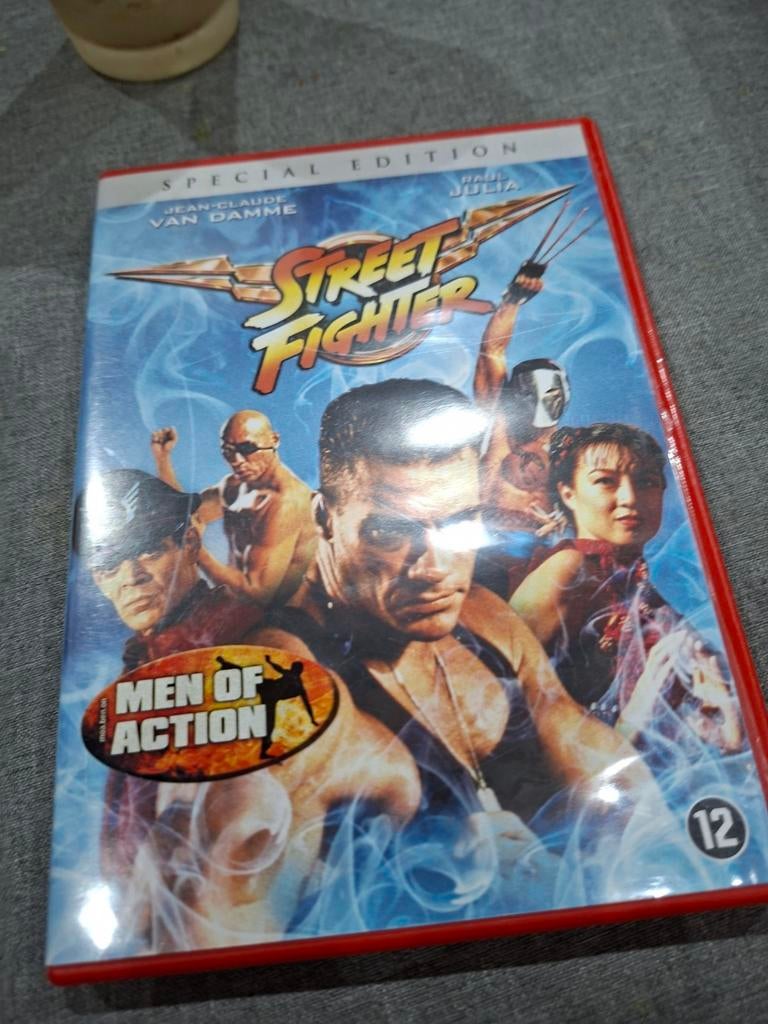 Streeet fighter, Alle leeftijden, Verzenden, Zo goed als nieuw