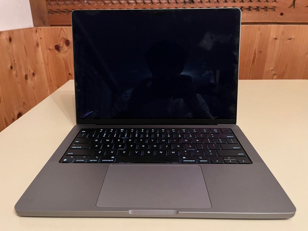 MacBook Pro 2023 14" kapot scherm (M2 Pro 16GB 512GB), Computers en Software, Apple Macbooks, MacBook Pro, Overige groottes, Ophalen of Verzenden