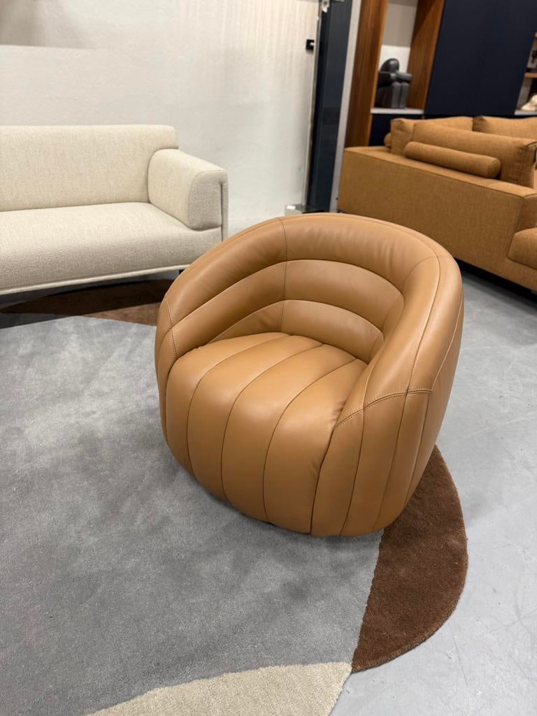 Nieuw Leolux Pode Balini Draaifauteuil Senso Camel Stoel, Nieuw, Ophalen of Verzenden, Pode, 50 tot 75 cm